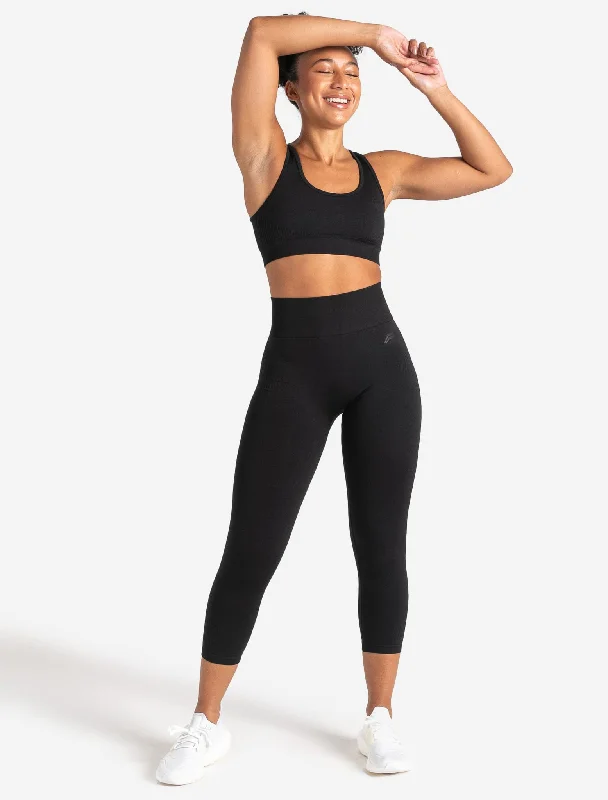 adapt-2-0-seamless-sports-bra-blackout