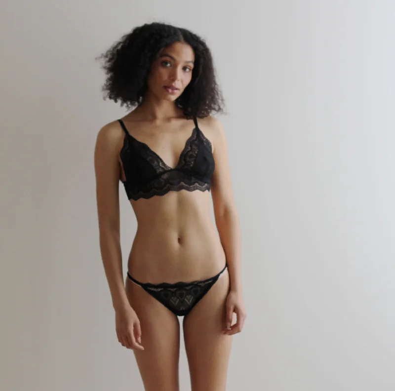 Lace Bralette with Mesh Cups