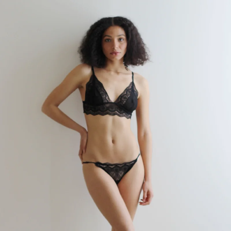 Lace Bralette with Mesh Cups