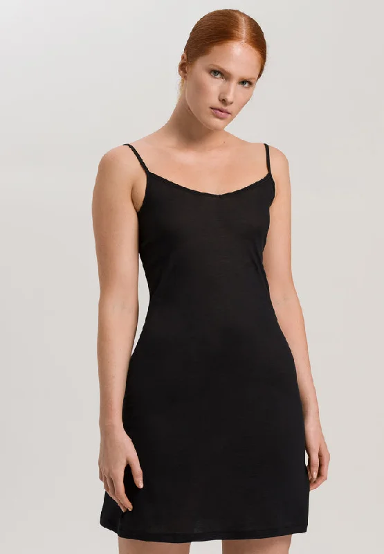 XS / Black
