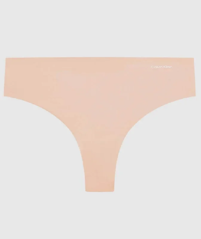 calvin-klein-invisibles-thong-light-caramel