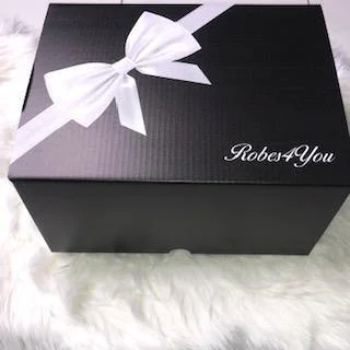 luxurious-soft-fluffy-robe-hamper-with-short-satin-candle-and-chocolates-presented-in-a-gift-box